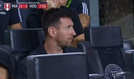 大灰人美国爆料视频播放,揭秘惊人内幕